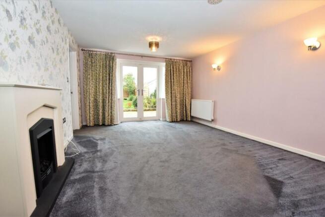 Sitting Room 2.JPG