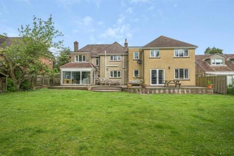 Lyme Road, Crewkerne