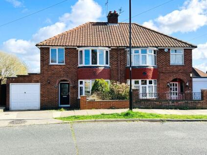Almsford Drive, Acomb, York YO26 5NR