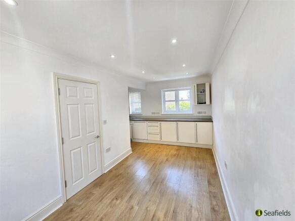 Sitting Room/Kitchen