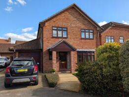 23, The Oakes, Fareham PO14 3TP