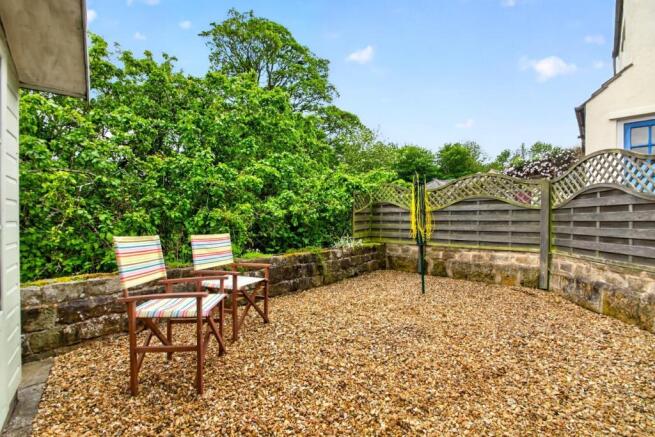 3 bed Terraced for sale Image 10