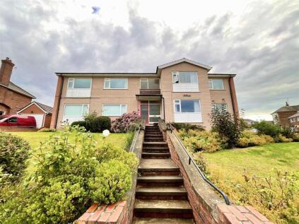 Lowdale Avenue, Scarborough, YO12