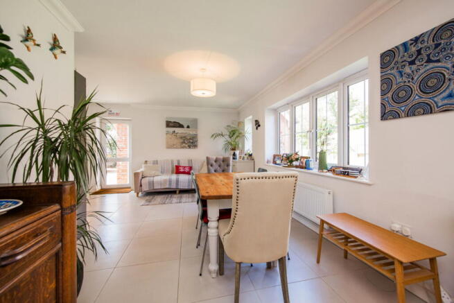 Oakwood Way, Wadhurst photo 4