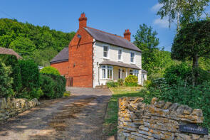 Springdale Bungalow, Ruscombe Road, Ludlow Green, Ruscombe GL6 6DH