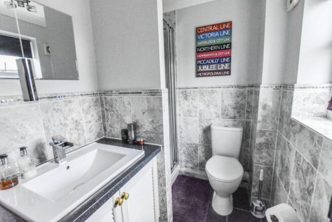 Master En-suite