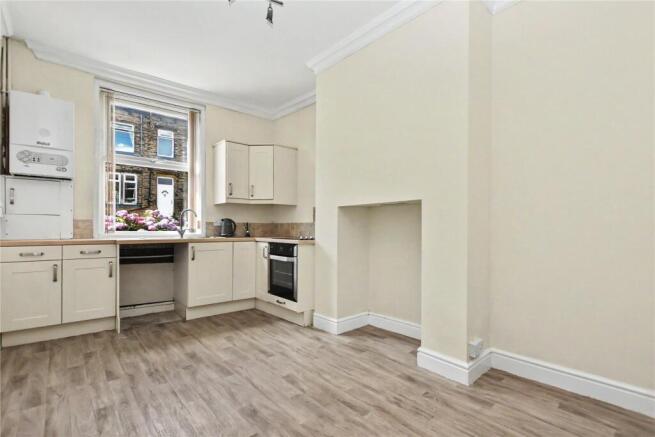 2 bed Terraced for sale Image 3