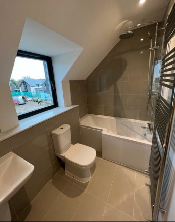 Plot 1 Internal Finish - Bathroom