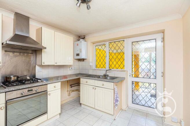 Waterloo Road, Poole, BH17 photo 4