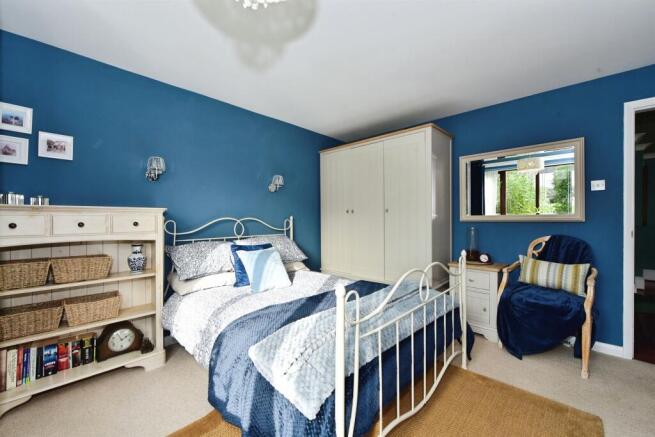 3 bed Detached for sale Image 12