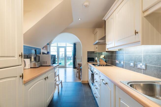 9. Kitchen view (Custom).jpg