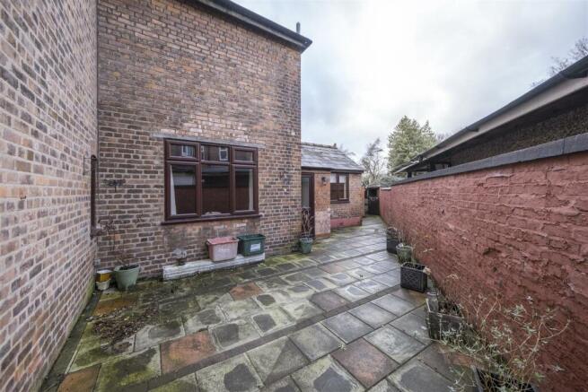 6 Manora Road-026.JPG