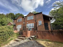 64, Leaver Road, Henley-on-thames RG9 1UW