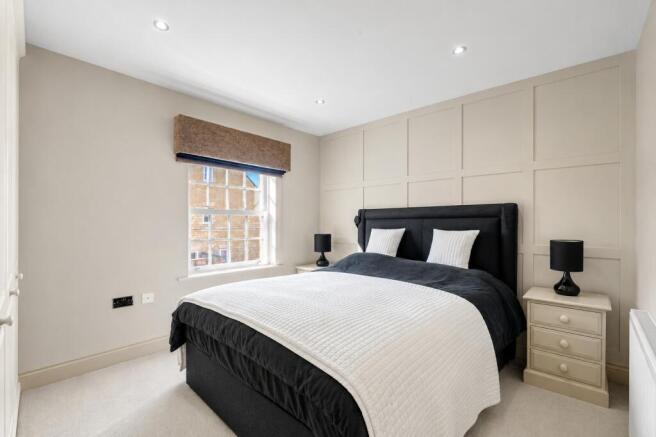 4 bed Detached for sale Image 8