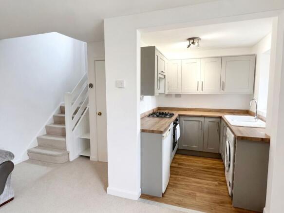 Living Room Through To Kitchen