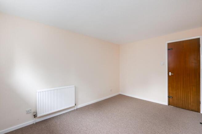 2 bed Terraced to rent Image 8