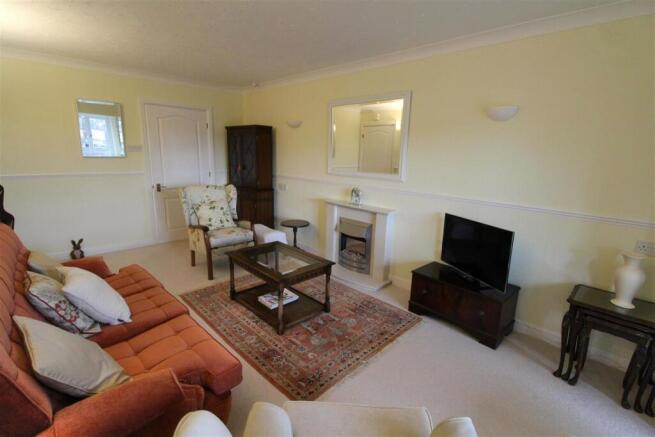 Living/Dining Room