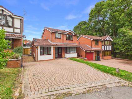 Meadowbank Drive, Worcester, Worcestershire, WR2