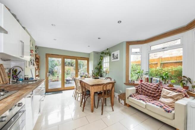 Kitchen/dining area 