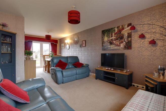 Living/Dining Room