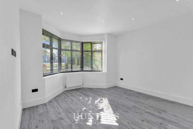 10 Manor Road (31).jpg