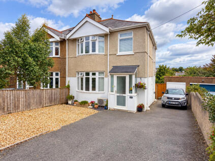 Pomphlett Road, Plymouth, PL9