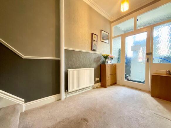 5 bed Semi-Detached for sale Image 6