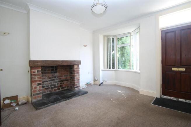 sitting room 1.JPG