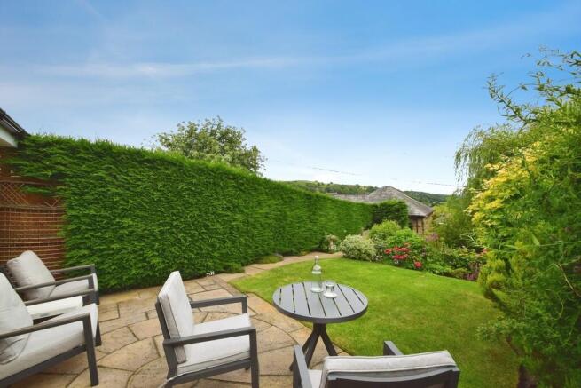 3 bed Semi-Detached for sale Image 5