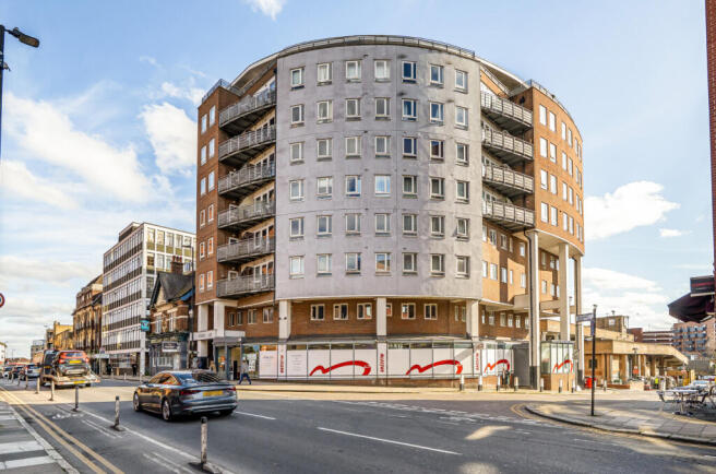 1418158-8-699db1e...