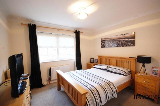 BEDROOM 3