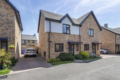 Serpentine Road, Faversham