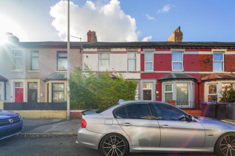 St Heliers Road, Blackpool, FY1
