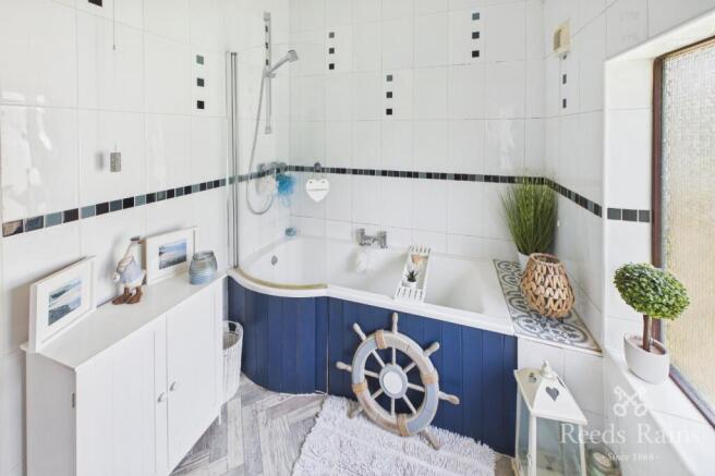 3 bed Terraced for sale Image 7