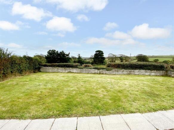 Trewennack_gardendp_dp_22830509.jpg