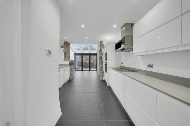 3 bed Cottage for sale Image 7