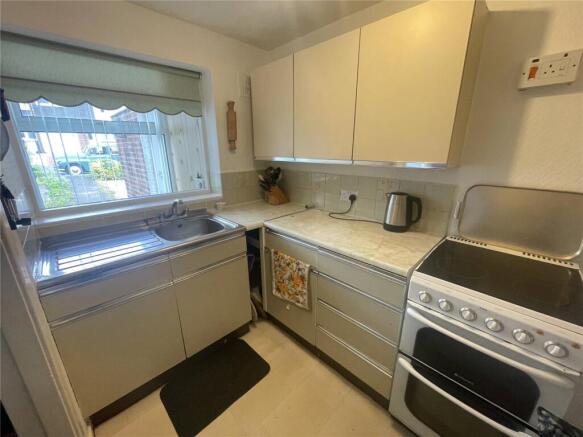 Caldy Road, Handforth, Wilmslow, Cheshire, SK9 photo 4