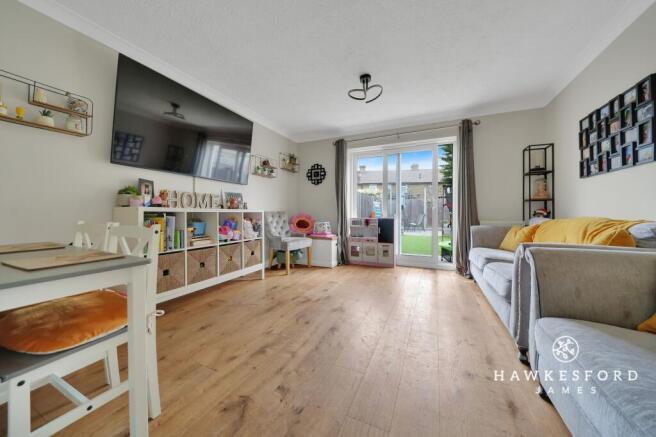 Anatase Close, Sittingbourne - Lounge