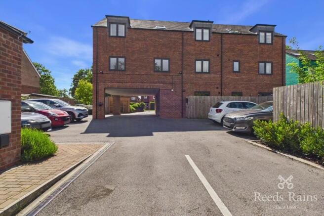 1 bed Apartment for sale Image 5