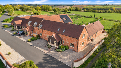 Lower Pollicott, Ashendon, Aylesbury, HP18 0HQ