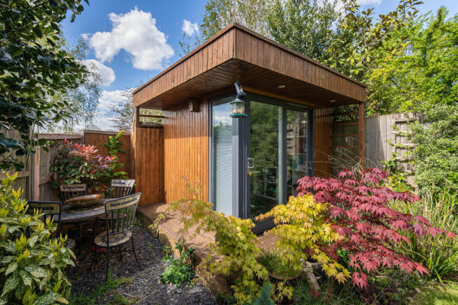 Garden room