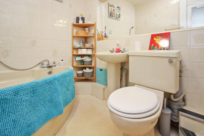 Photo 17