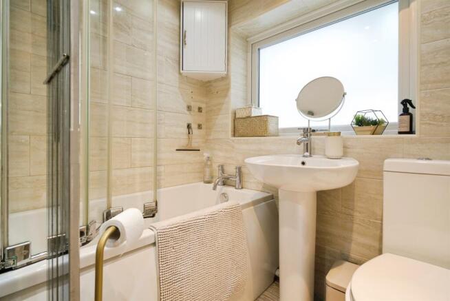 2 bed Terraced for sale Image 12