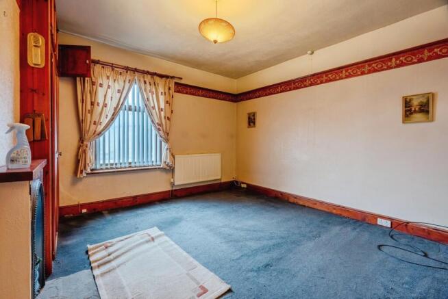 2 bed Terraced for sale Image 8