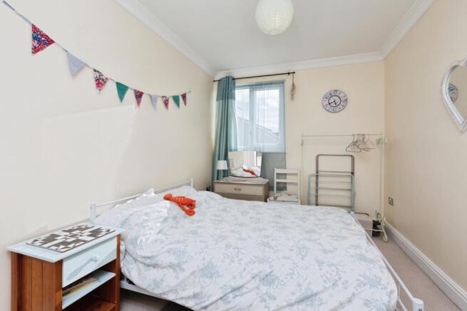 1 bed Flat for sale Image 11