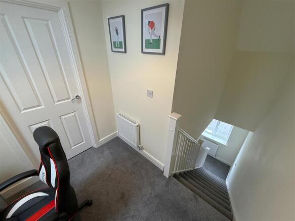 2nd Floor Landing.JPG
