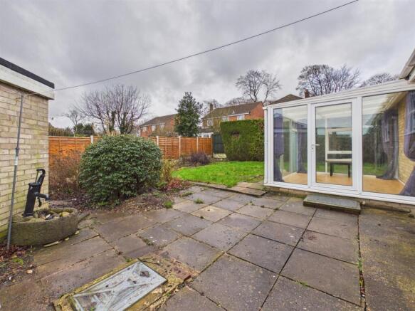 2 bed Detached Bungalow for sale Image 7