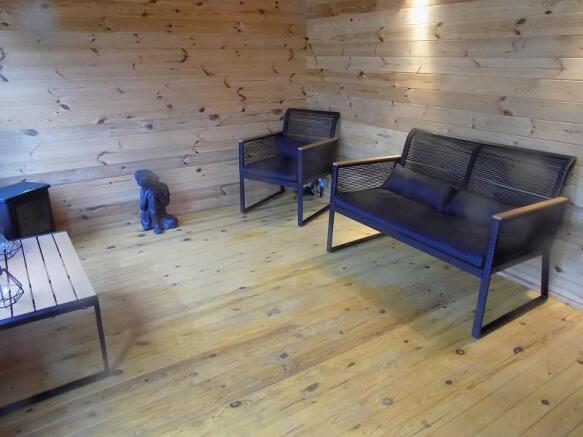 Log Cabin
