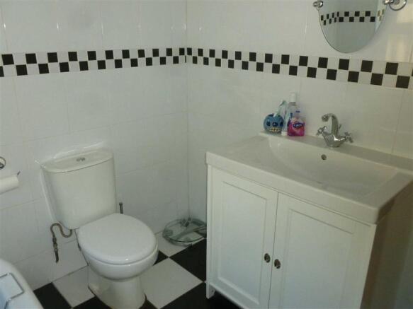 Photo 6