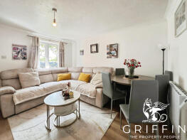 5, Niton Court, St Margarets Avenue, Stanford-le-hope SS17 0EW